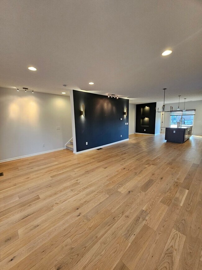 Building Photo - 31 Ashbourne Dr