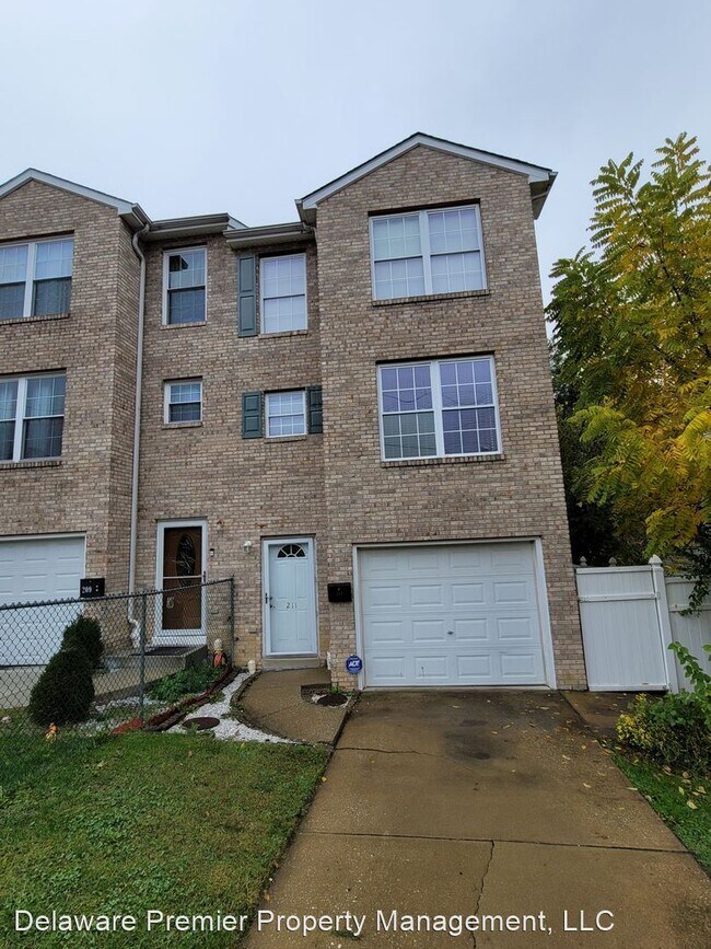 3 br, 2.5 bath House - 211 7th Ave - 211 7th Ave Wilmington DE 19805 ...
