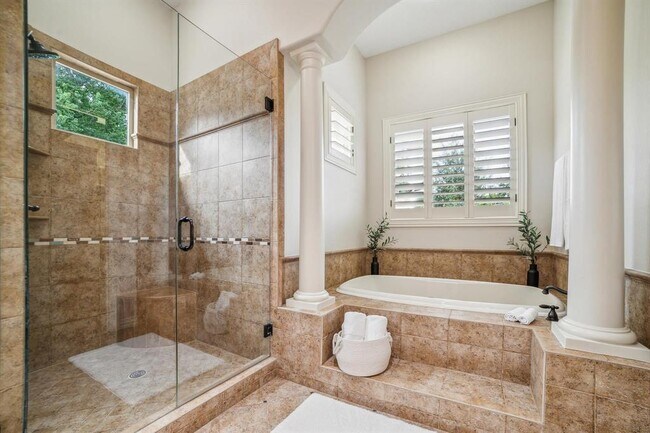 Building Photo - 12529 Verandah Ct