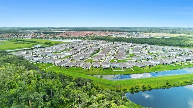 Building Photo - 16980 Oval Rum Dr