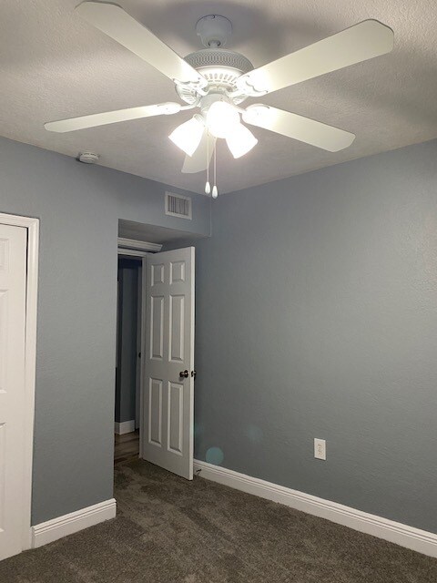 Bedroom 1 - 225 E New Hampshire St