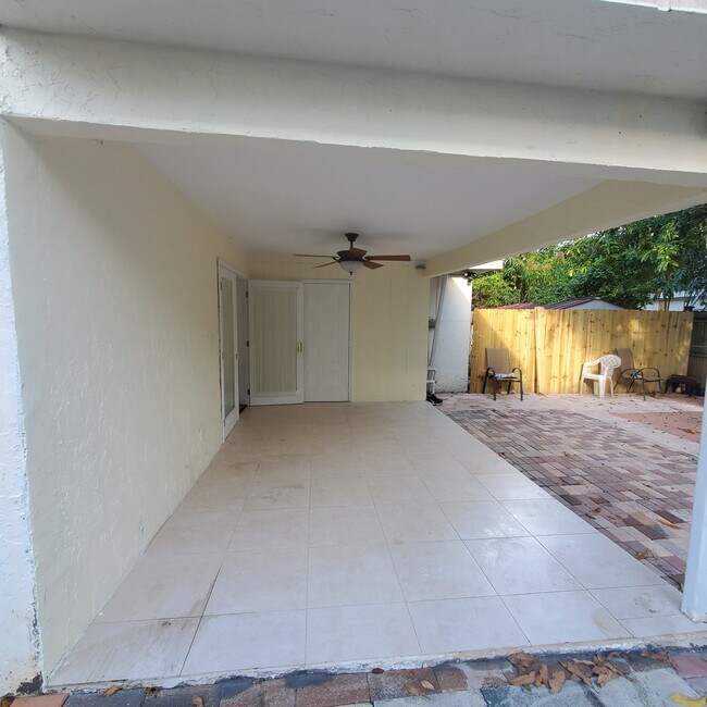 Building Photo - 7924 SW 8th St