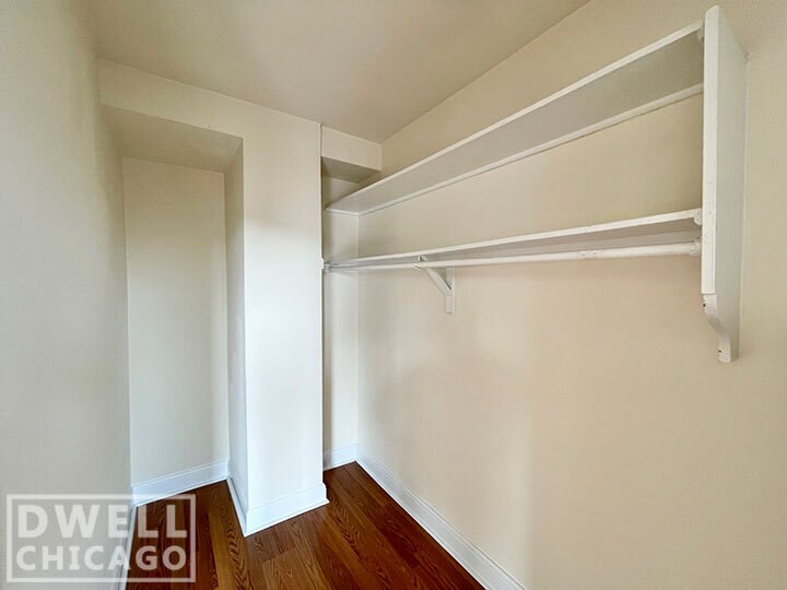 Building Photo - 2777 N Milwaukee Ave