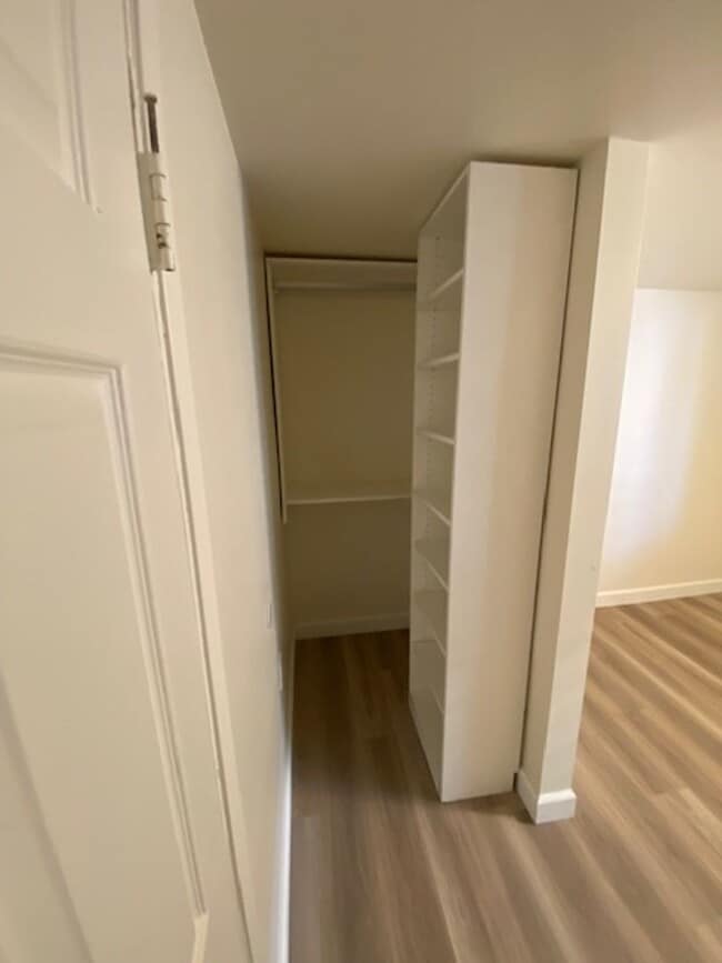 Building Photo - 245-249 Walnut Street