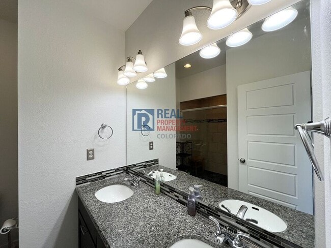 Building Photo - 18630 Burlington Pl