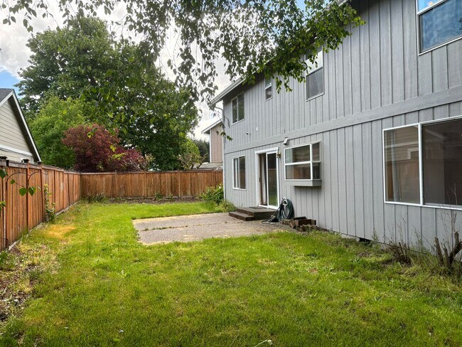 Building Photo - Beautiful 3 Bedroom Lacey House for Rent!