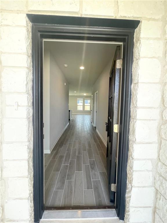Building Photo - 195 Outlaw Dr