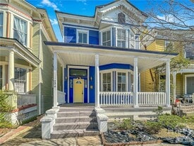 Building Photo - 206 E 39th St