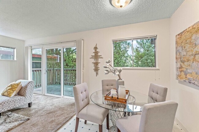 Building Photo - Utilities Included! Montclair 1BD/1BA w/ Parking & Private Deck