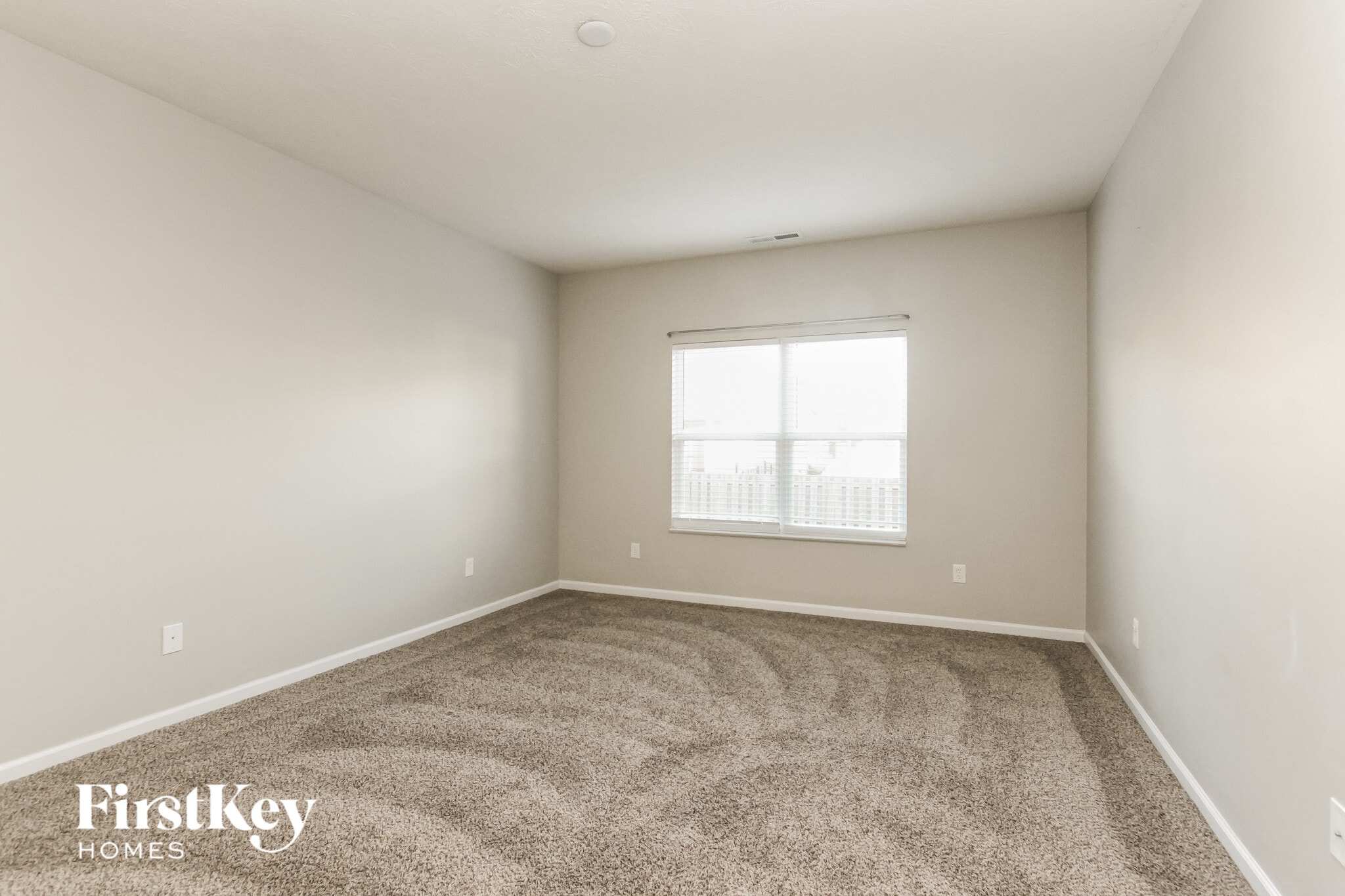 Building Photo - 821 Blue Ash Trail