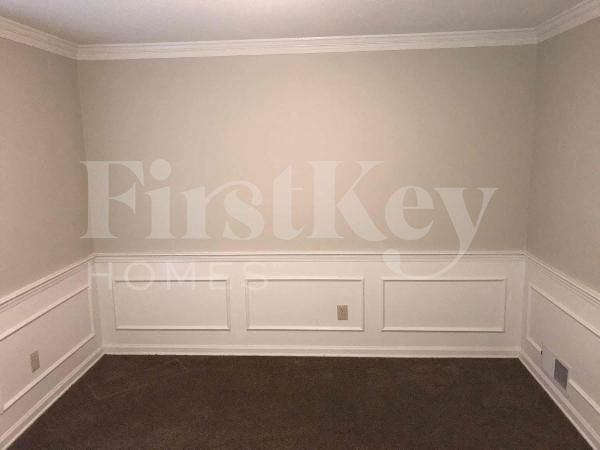 Building Photo - 5011 Autumnwood Dr