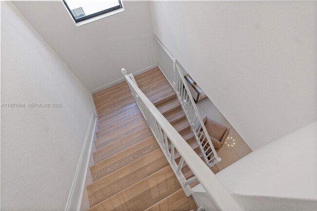 Building Photo - 9974 NW 86th Terrace