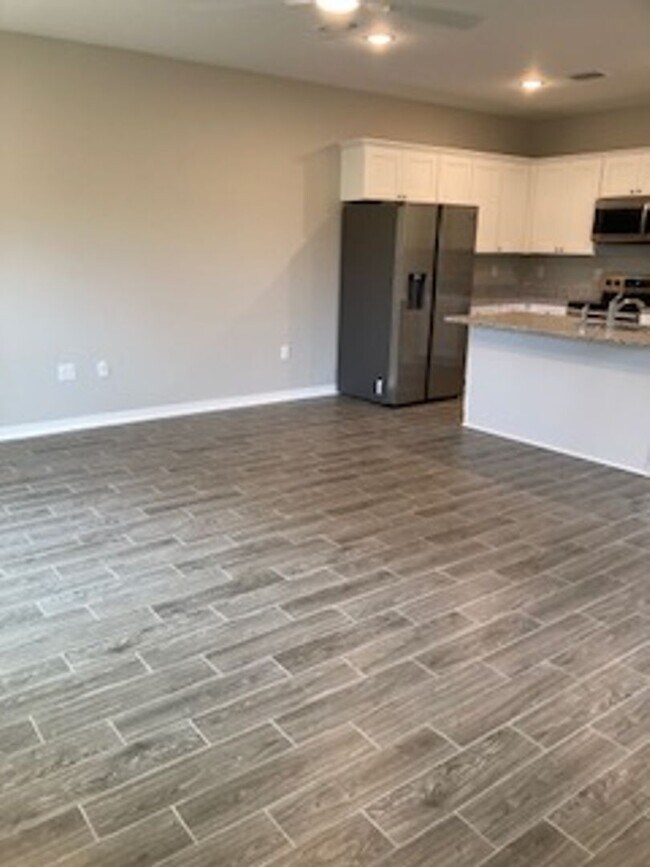 Building Photo - Brand New Build- 3 Bedroom 2.5 bath townhome.
