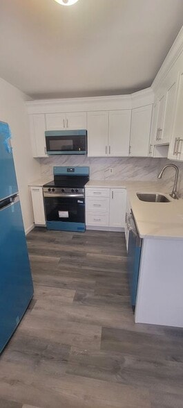 Building Photo - 358 Raritan St