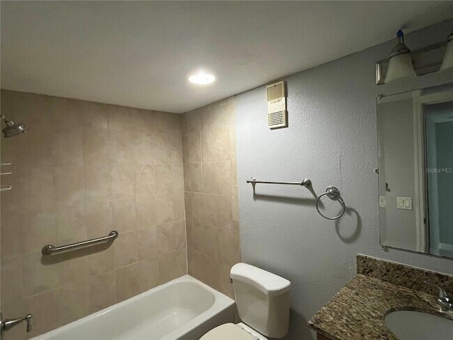 Building Photo - 2740 Coconut Bay Ln