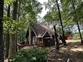 Building Photo - 441 Patrick Ml Rd SW