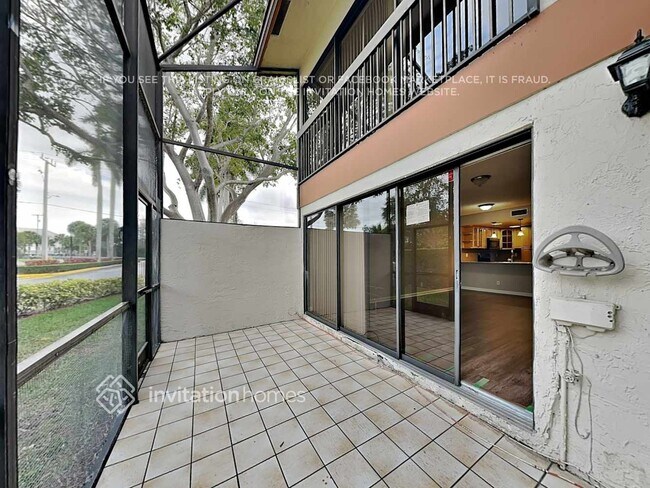 Building Photo - 4430 SW 70th Terrace