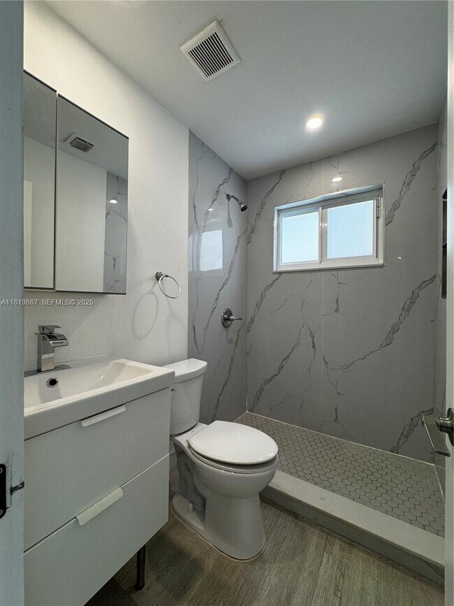 Building Photo - 111 NW 7th Ave