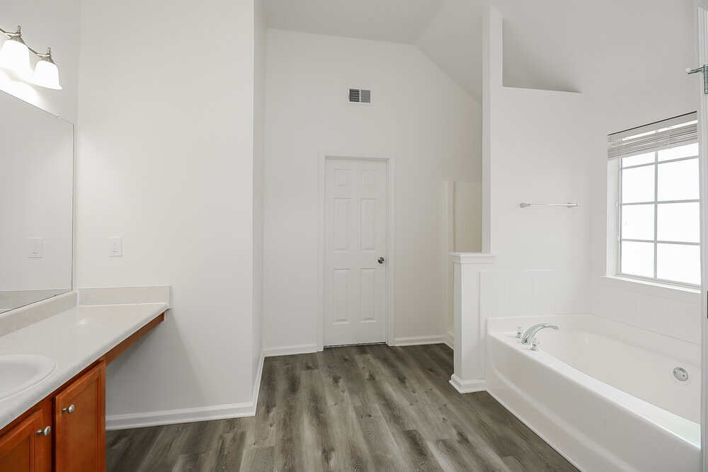 Building Photo - 11281 Aliyah Dr