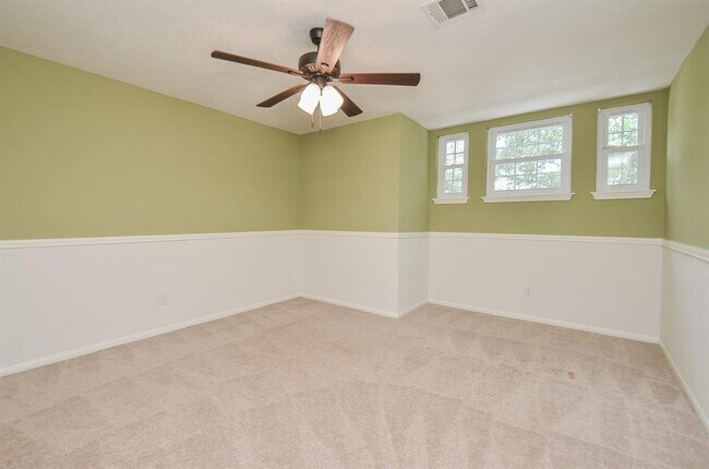Building Photo - 12707 Sandri Ln