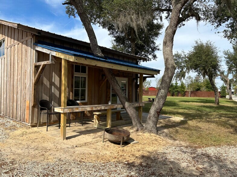 Building Photo - 3610 Conwick Dr