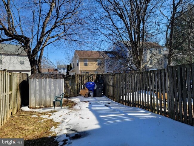 Building Photo - 4197 Drake Ct