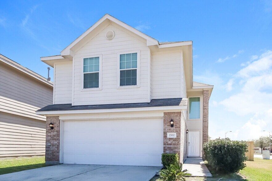 Primary Photo - 2702 Shearwater Bend Dr