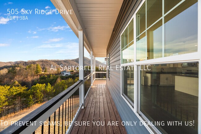 Building Photo - 505 Sky Ridge Dr