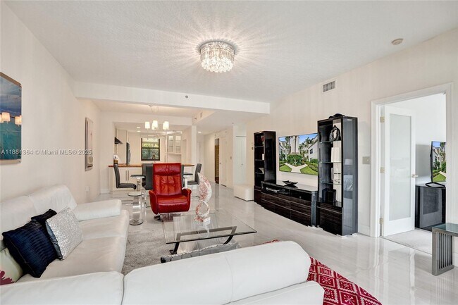 Building Photo - 925 Oak Harbour Dr