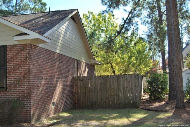 Building Photo - 7794 Privet Ct