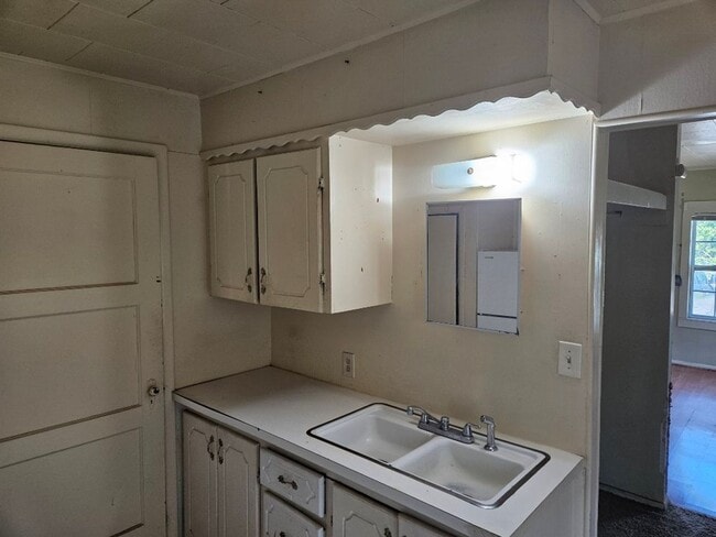 Building Photo - Energy Efficient