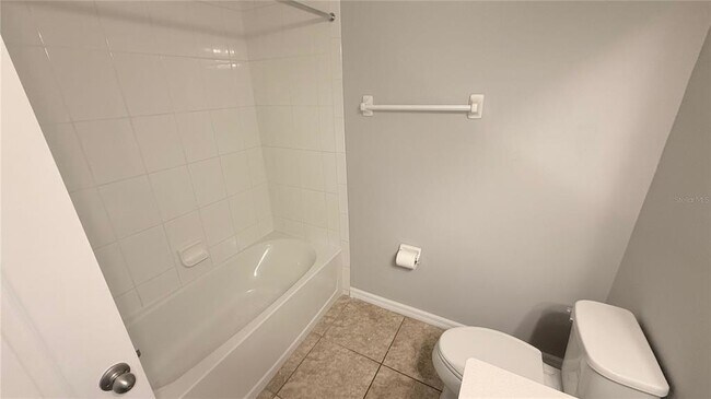 Building Photo - 10567 Heron Hideaway Lp