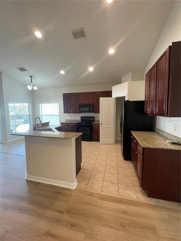 Building Photo - 3849 Washburn Pl