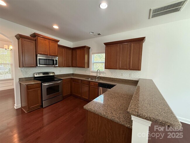 Building Photo - 17326 Caldwell Track Dr