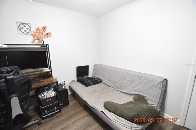 Building Photo - 2400 Feather Sound Dr