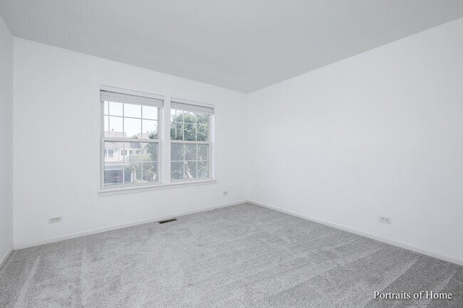 Building Photo - 146 Tanglewood Dr