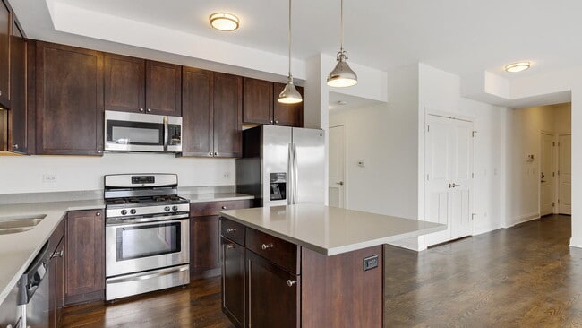 Building Photo - 3229 S Halsted St