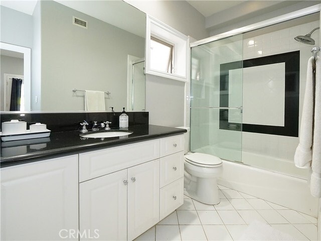 Building Photo - 300 16th St