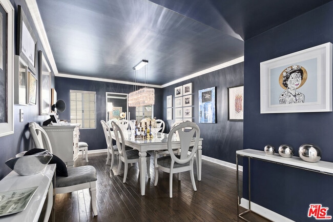 Building Photo - 5176 Don Pio Dr