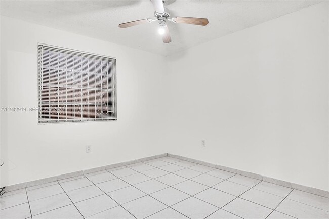 Building Photo - 8990 SW 24th St