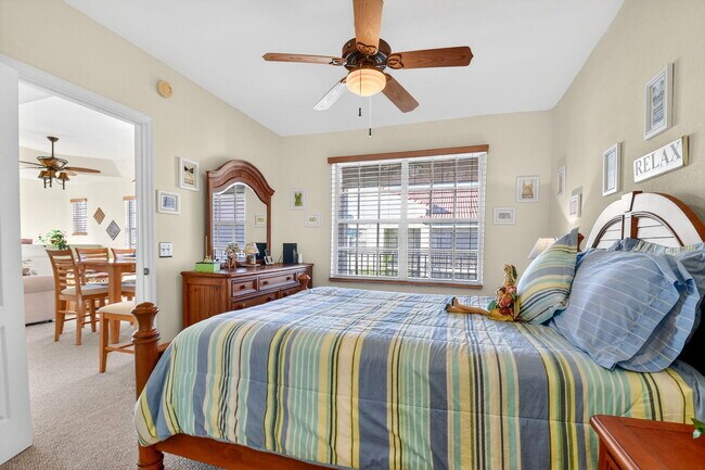 Building Photo - 501 Belmont Pl