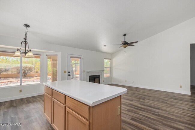 Building Photo - 4325 E Montgomery Rd