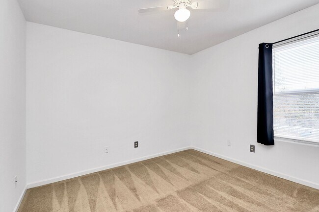 Building Photo - 3 Bed/2 Bath Home for RENT