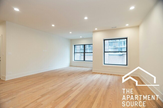 Building Photo - 652 W Gordon Terrace