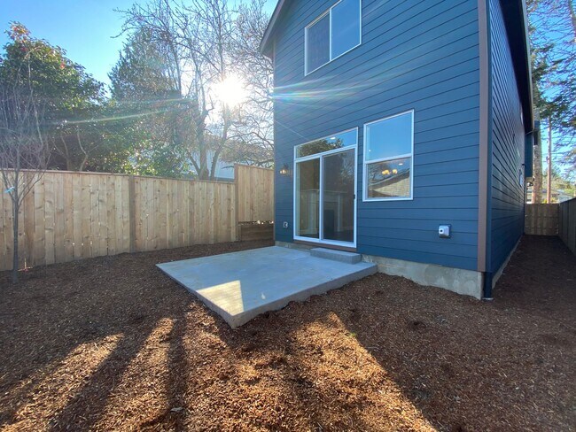 Building Photo - 9126 N Seward Ave