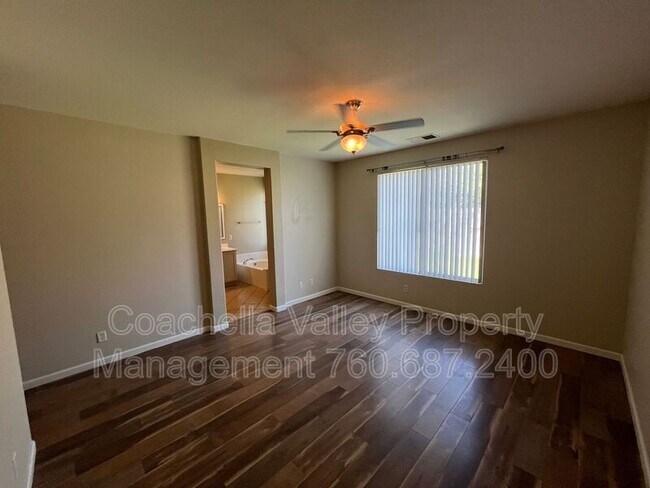Building Photo - 49126 Pluma Roja Pl