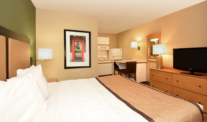 Building Photo - Furnished Studio-Jacksonville - Southside - St Johns Towne Ctr