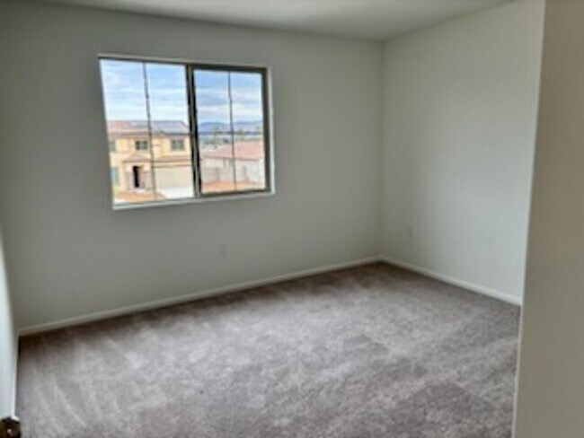 Building Photo - Brand New two-story 6 Bedrooms, 3 Baths So...