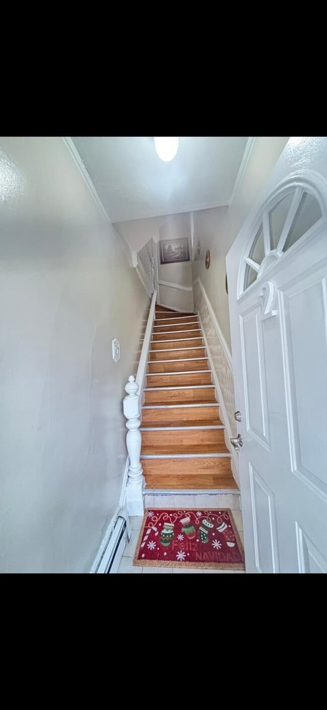 Building Photo - 59 46th St