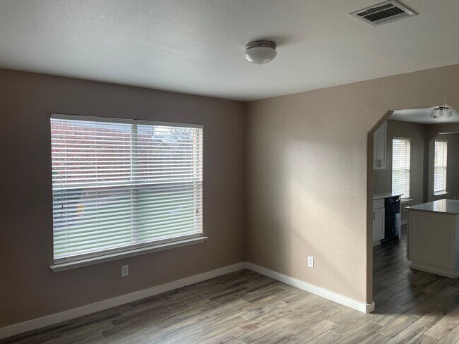 Building Photo - 3 BEDROOM PLUS OFFICE, COMMUNITY POOL, BELTON ISD